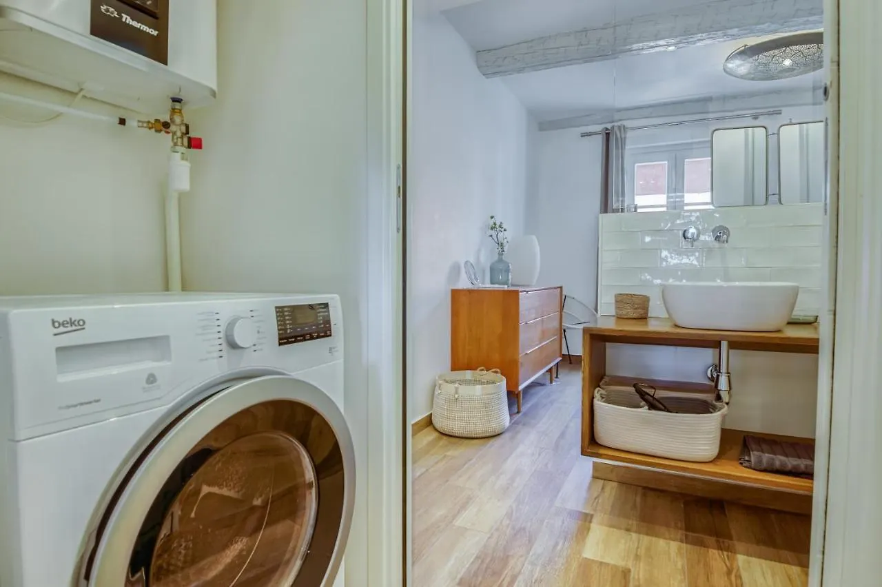Le Semillon Apartment Bandol 0*,